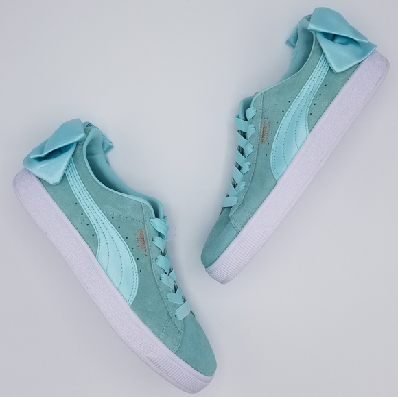 light blue puma shoes